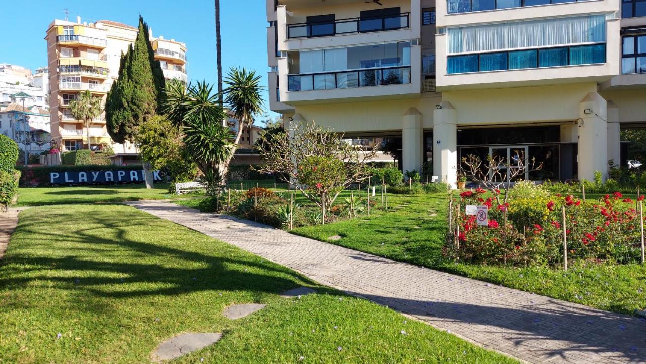Ferienwohnung Apartamento La Playa “ Free Parking “ Torremolinos Exterior foto